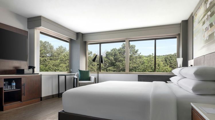 Atlanta Marriott Peachtree Corners Room