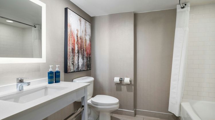 Four Points Charlotte - Lake Norman Room