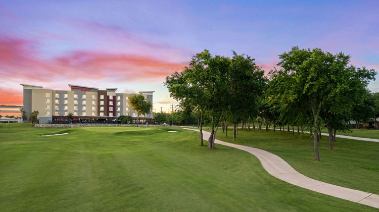 TownePlace Stes Universal City/Live Oak Exterior