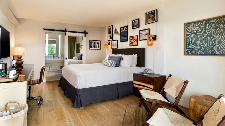 <b>Hotel Paradox, Autograph Collection Suite</b>. Images powered by <a href="https://www.leonardoworldwide.com/" title="Leonardo Worldwide" target="_blank">Leonardo</a>.