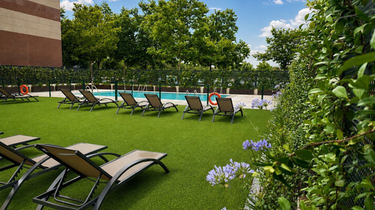 Voco Madrid Las Tablas Pool