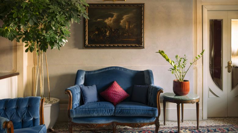 <b>Albergo Terminus Lobby</b>. Images powered by <a href="https://www.leonardoworldwide.com/" title="Leonardo Worldwide" target="_blank">Leonardo</a>.