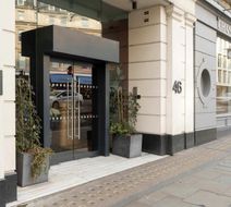 Cove-Cannon Street, The City Exterior