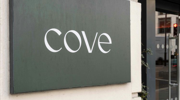 Cove-Cannon Street, The City Exterior
