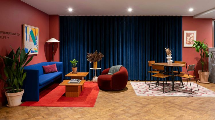 Cove-Cannon Street, The City Lobby