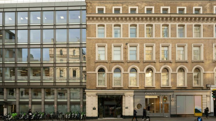 Cove-Cannon Street, The City Exterior
