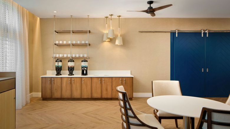 <b>Residence Inn Charleston Restaurant</b>. Images powered by <a href="https://www.leonardoworldwide.com/" title="Leonardo Worldwide" target="_blank">Leonardo</a>.