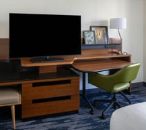 Fairfield Inn & Suites Charlotte Uptown Room