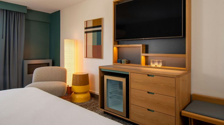 <b>Marin Hilltop Hotel Room</b>. Images powered by <a href="https://www.leonardoworldwide.com/" title="Leonardo Worldwide" target="_blank">Leonardo</a>.