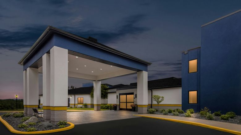 <b>City Express by Marriott Petoskey Harbor Exterior</b>. Images powered by <a href="https://www.leonardoworldwide.com/" title="Leonardo Worldwide" target="_blank">Leonardo</a>.