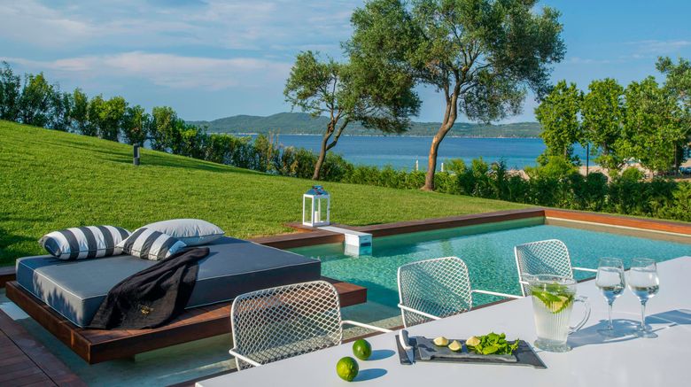 <b>Avaton Luxury Hotel & Villas Pool</b>. Images powered by <a href="https://www.leonardoworldwide.com/" title="Leonardo Worldwide" target="_blank">Leonardo</a>.