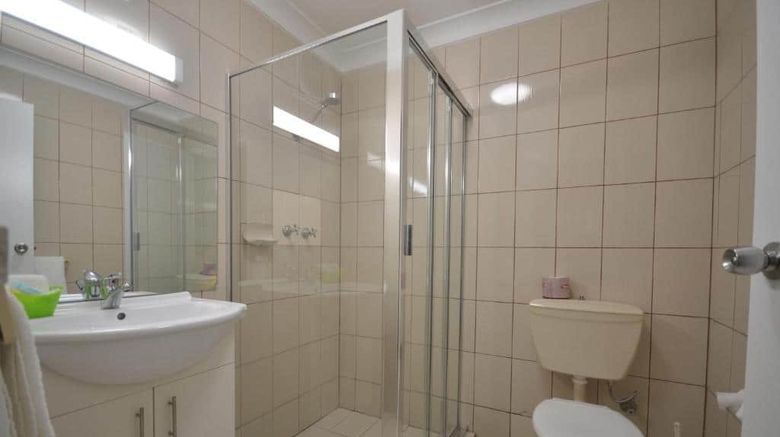 <b>Frewville Motor Inn Room</b>. Images powered by <a href="https://www.leonardoworldwide.com/" title="Leonardo Worldwide" target="_blank">Leonardo</a>.