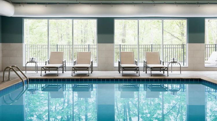 Garner Hotel Albuquerque Airport Pool