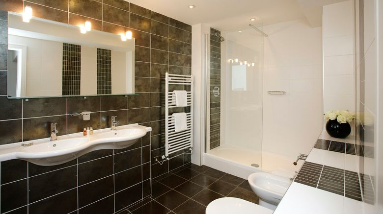 <b>Saco Holborn Room</b>. Images powered by <a href="https://www.leonardoworldwide.com/" title="Leonardo Worldwide" target="_blank">Leonardo</a>.