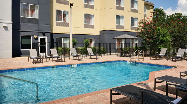 Fairfield Inn & Suites Lakeland Plant Ci Pool
