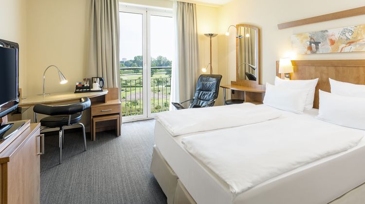 Plaza Inn Hamburg Horner Rennbahn Room