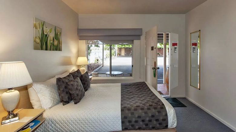 <b>Ararat Motor Inn Room</b>. Images powered by <a href="https://www.leonardoworldwide.com/" title="Leonardo Worldwide" target="_blank">Leonardo</a>.