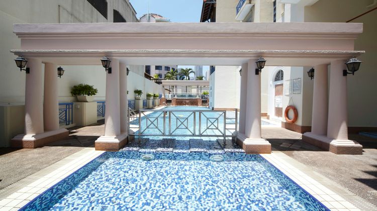 Village Residence Robertson Quay Pool