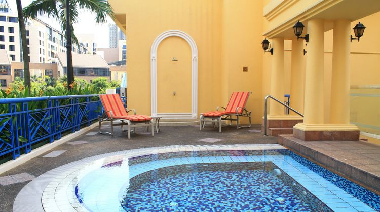 Village Residence Robertson Quay Pool