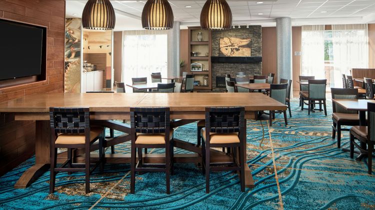Fairfield Inn & Suites Easton Restaurant