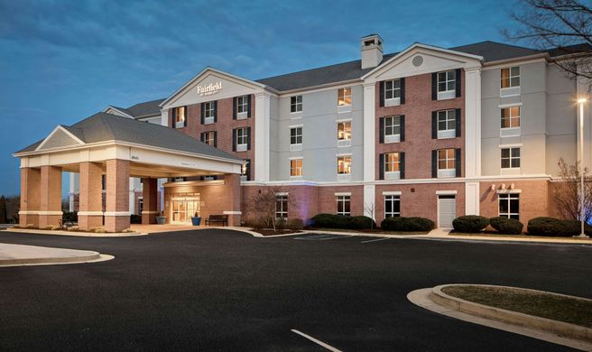 Fairfield Inn & Suites Easton Exterior