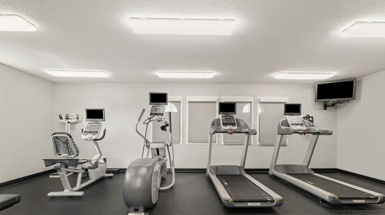 TownePlace Suites Milwaukee Brookfield Health Club