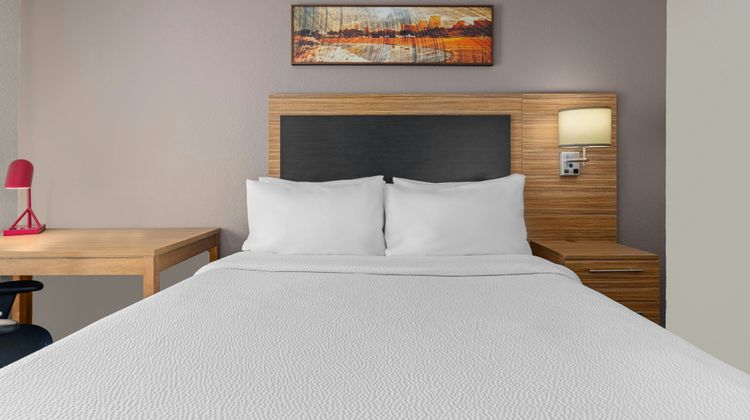 TownePlace Suites Milwaukee Brookfield Suite