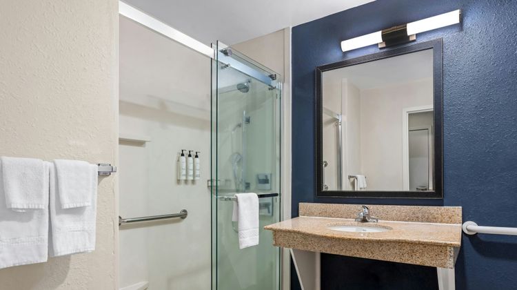 Fairfield Inn & Suites Hinesville Room