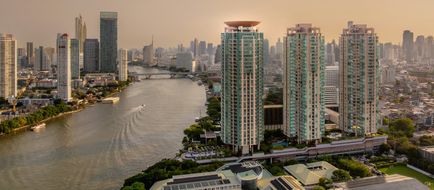 Chatrium Hotel Riverside Bangkok Exterior