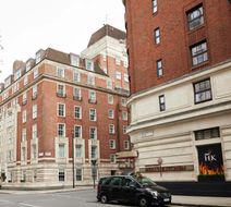 Thistle London Park Lane Exterior