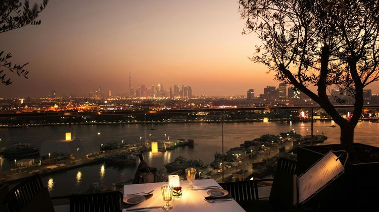 Al Bandar Rotana Restaurant