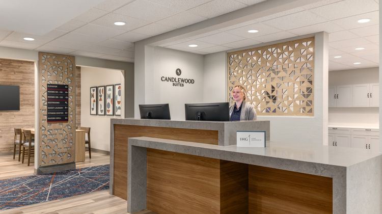 Candlewood Suites Exterior