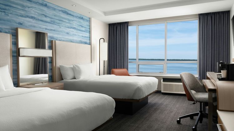 Courtyard by Marriott Erie Bayfront Room