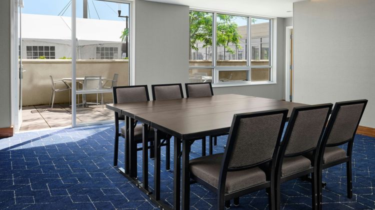 Courtyard by Marriott Erie Bayfront Meeting