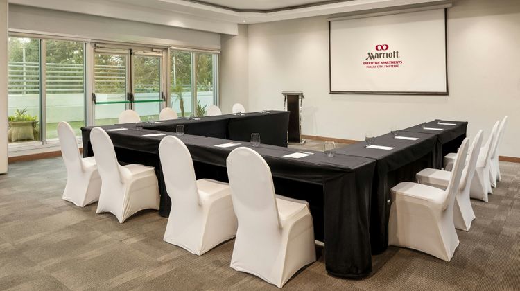 Marriott Executive Apartments Finisterre Meeting
