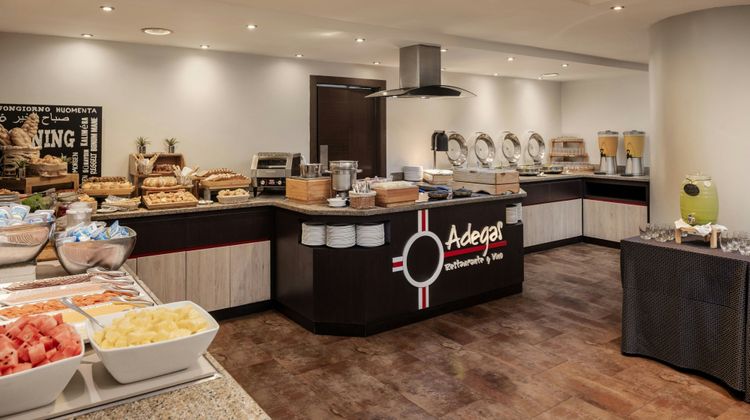 Marriott Executive Apartments Finisterre Restaurant