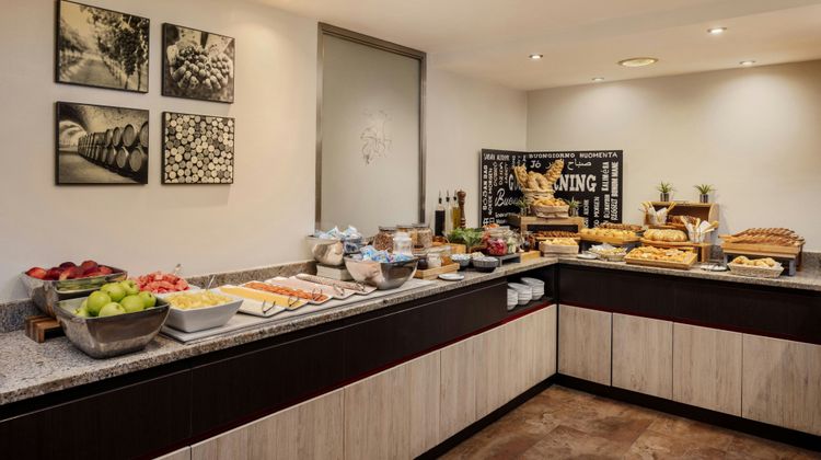 Marriott Executive Apartments Finisterre Restaurant