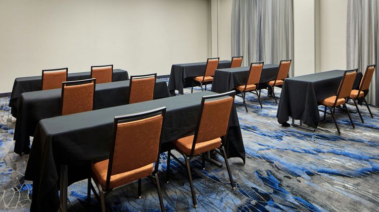 Fairfield Inn & Suites Frankfort Meeting