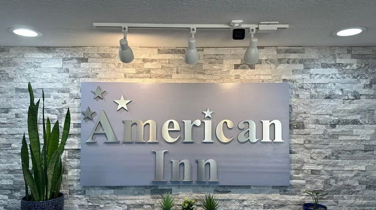 American Inn Exterior