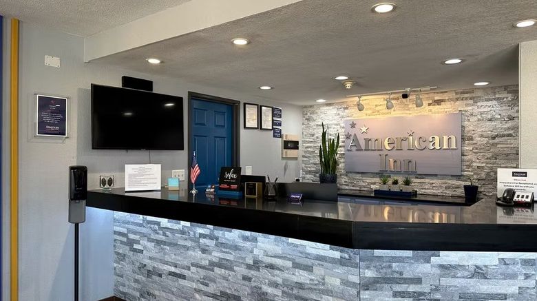 <b>American Inn Lobby</b>. Images powered by <a href="https://www.leonardoworldwide.com/" title="Leonardo Worldwide" target="_blank">Leonardo</a>.