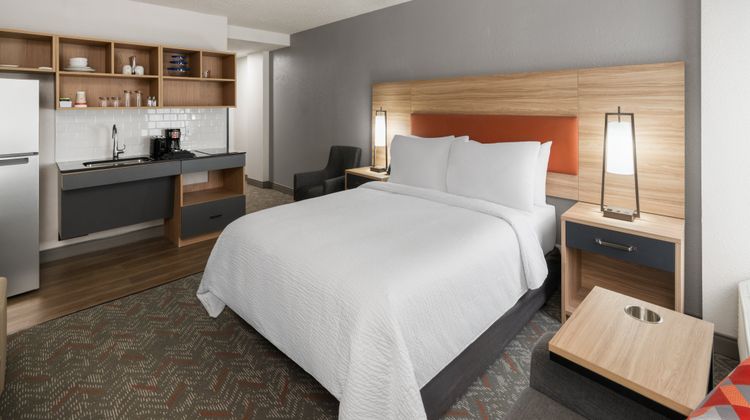 Candlewood Suites Greenwood Village–DTC Room