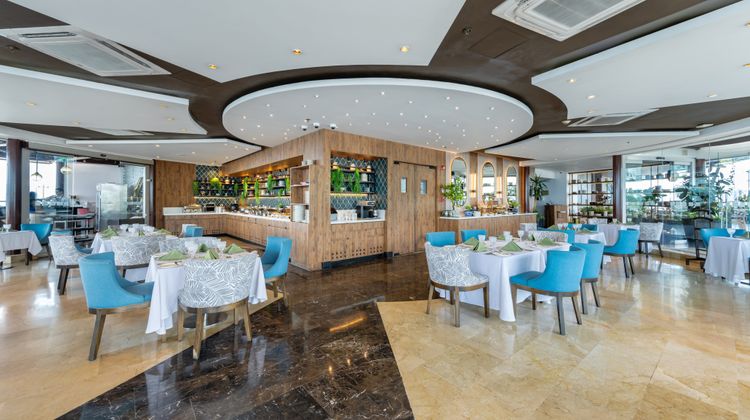 Holiday Inn Bucaramanga Cacique Restaurant