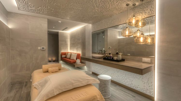 Al Bandar Arjaan by Rotana Spa
