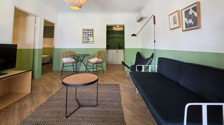 El Toro Motor Inn Suite