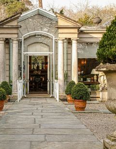 Marlfield House