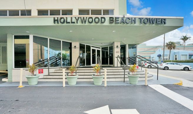 Hollywood Beach Tower Exterior