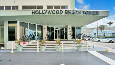 Hollywood Beach Tower