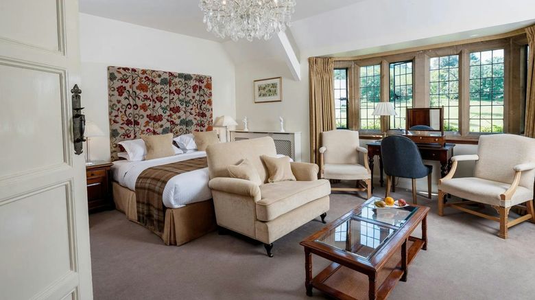 <b>Buckland Manor Hotel Room</b>. Images powered by <a href="https://www.leonardoworldwide.com/" title="Leonardo Worldwide" target="_blank">Leonardo</a>.