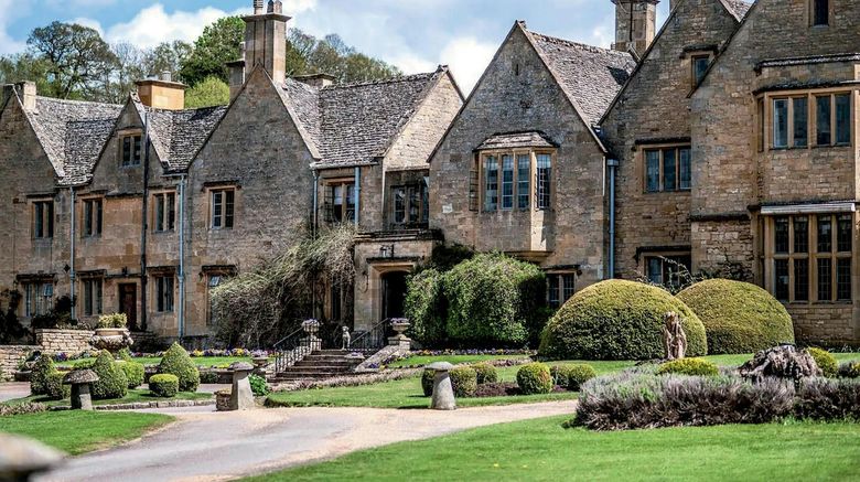 <b>Buckland Manor Hotel Exterior</b>. Images powered by <a href="https://www.leonardoworldwide.com/" title="Leonardo Worldwide" target="_blank">Leonardo</a>.