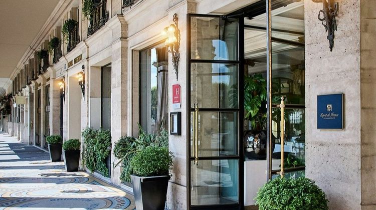 Hotel Brighton Exterior